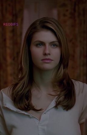 Celebrity brunette Alexandra Daddario showcases her big tits