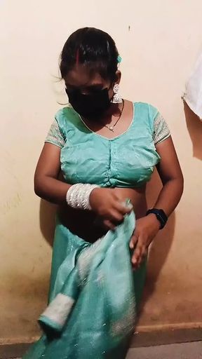 Indian desi Bhabhi saree fuck video, nude video, single girl desi fuck video