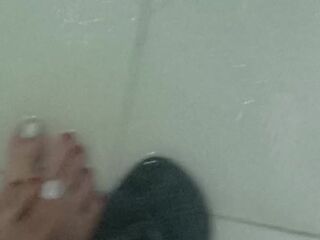 Pies mojado