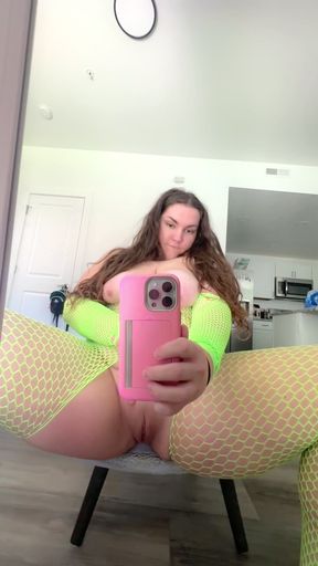 Use my thighs as ear muffs