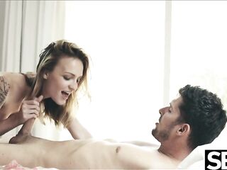 Hawt Hot Hotty Starts her Day with a Oral-job Enjoyment and an Intense Orgasm