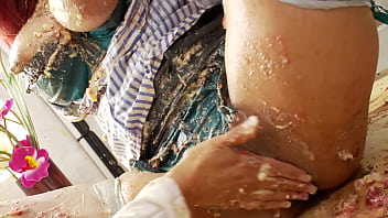 Bad girls make a mess