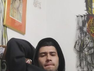 Verga dura y grande de viene a chorros