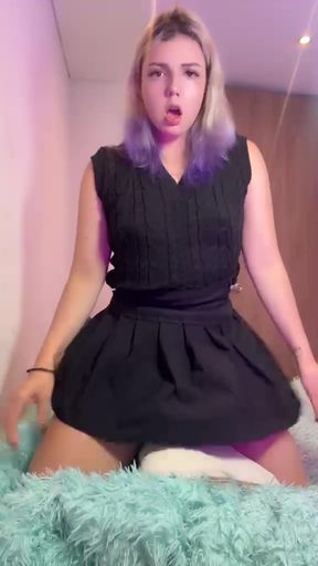 Curious white skirt chaser tries a strap-on solo session