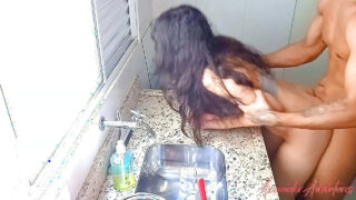 Sex dur gemete, futai – Film hardcore POV anal POV cu o curvă amatoră vitregă care primește fută anală