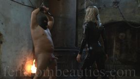 AGNETA TOTAL - BALLBUSTING PREMIERE