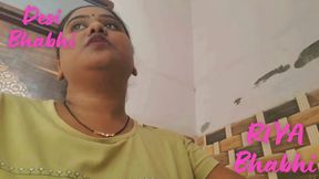 How to Do Desi Moti Bhabhi Ki Chudai Desi Big Boobs Bhabhi How to Have Sex with Aunty Wife