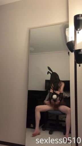 [amateur] Bunny Girl's Sweet Hug and Fellatio