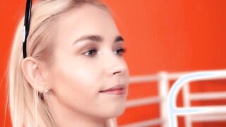 HORNYHOSTEL - BLONDE WOMEN ARTEYA DEE IS IN THE MOOD FOR SOME bbc - LETSDOEIT