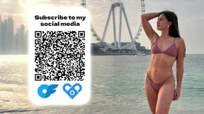 Model Brunette Yulia SQUIRTS Like a Fountain 💧