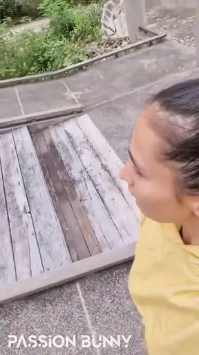 Selfie Shooting and Pee with Nice Flashing
