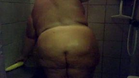 Shameless SSBBW wife mother-in-law takes shower on camera