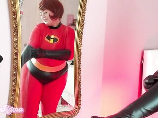 Elastigirl Mrs.Incredible expands and twerks her big ass in your face