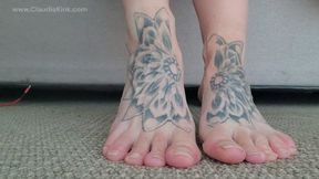 Foot Slave Drenched in Spit 1080p