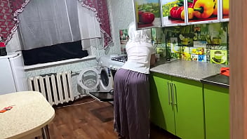 Stepmom is standing in the kitchen and wants anal sex for her mature and big ass