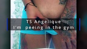 ts angelique - i m peeing in the gym