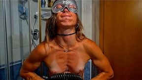 Alpha Female Neck