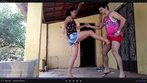 You get horny just looking at my legs breaking your balls!!