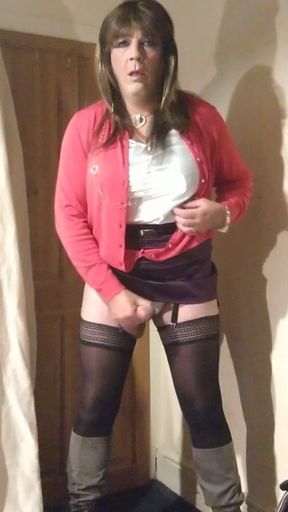 Satin Turns me On