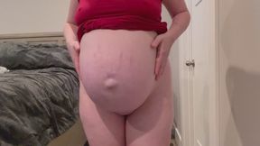 37 weeks Pregnant Stepmom Seduces Stepson Part 2