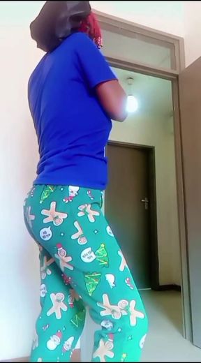 I see my step father naked in bathroom then I end up masturbate my self