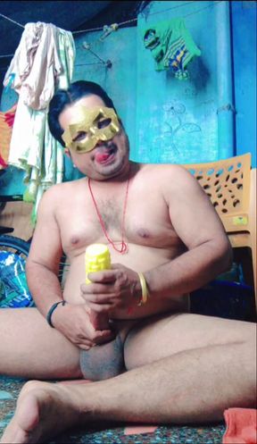 A man with huge bolls filled with thick milk jerking and having fun