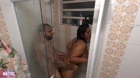banho e porra na bundinha