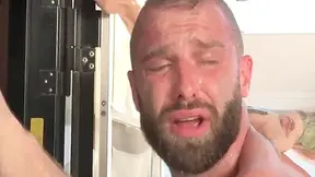 Sexy Muscle Bear Suck N Fuck Outside