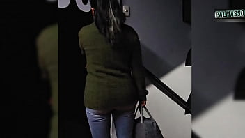 Naughty girl breaks her pussy and gets fucked in all positions