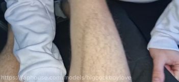 Dropped out of college for a big dick fuck and blew right in public