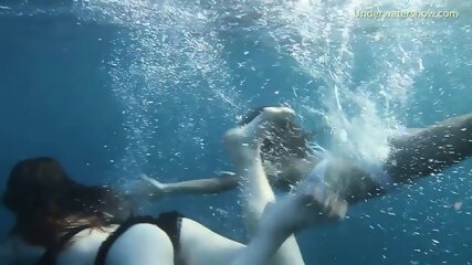 Naked girls on Tenerife having fun in the water