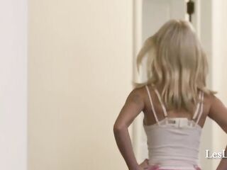 Emma Rosie Enticed mother I'd like to fuck Stepmom After Peeping