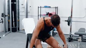 Gym rat Tyler Roberts permits my meaty ass to devour his pulsating penis