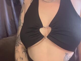 Cum on my booty stepbrother! JOI kiwi step sis tells u where to cum