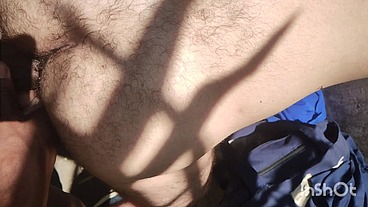 Transando gostoso no parque.