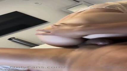 scarlettkissesxo dildo Watch More At onlychat.cam