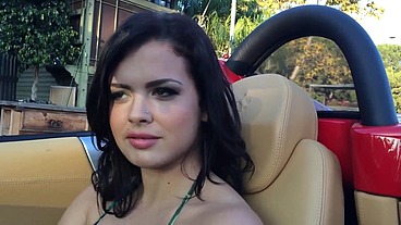 Lesbians Cali & Taylor Fucking Each Other