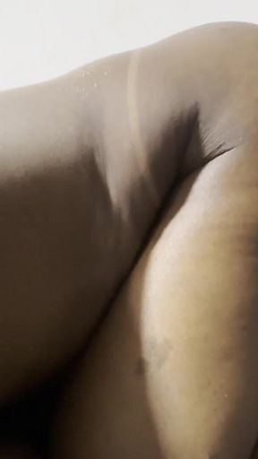 Amateur Newbie Enjoys Giving Her Ass