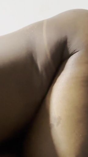Amateur Newbie Enjoys Giving Her Ass