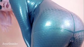 Hot texturized latex rubber catsuit, curvy MILF high quality free fetish video