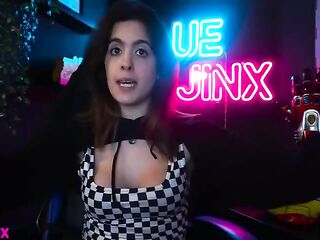 Yinyleon is having steamy sex in a hotel room, in the middle of a beautiful day
