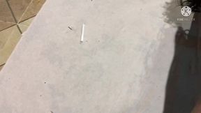 novinha safada seduzindo 2 tiozao falou q nos dois nao aguentava com ela nos mostramos a ela q panela velha q faz comida boa