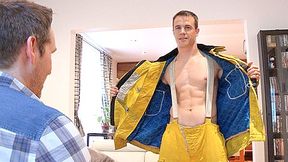 Ricky's The Big Hose, Scene #01