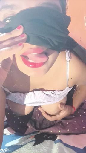 CUTEGIRL4YOU1 full face below job Hot face indian girl outdoor