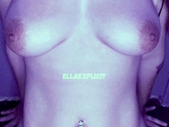 Hot amateur teen girl with big boobs toying pussy on cam