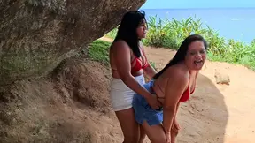 Beach babe gets a messy creampie in outdoor threesome