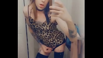 Sexy Cheetah Tgirl Wants To Fuck