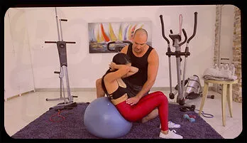 Sweaty Seduction: Maya's Intense Workout exclusive content