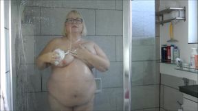 Lexie Cleans up in the Shower