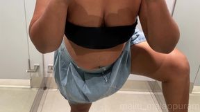 mallu wife trying sexy dresses in trail room and fingering from shopping mall trail room,malappuram, kerala
